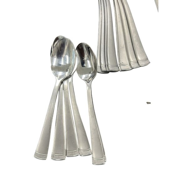 42 PC CAMBRIDGE 11/20 STAINLESS FLATWARE Gratitude PATTERN BRUSHED BEADED GLOSSY - Picture 3 of 9